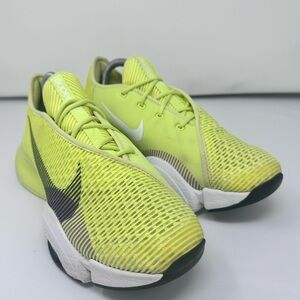 Nike women’s SuperRep Volt Athletic Shoes